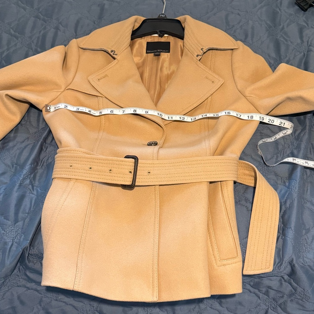 Banana Republic Women's Melton Short Italian Wool Camel Trench Coat size 10P - Picture 9 of 15
